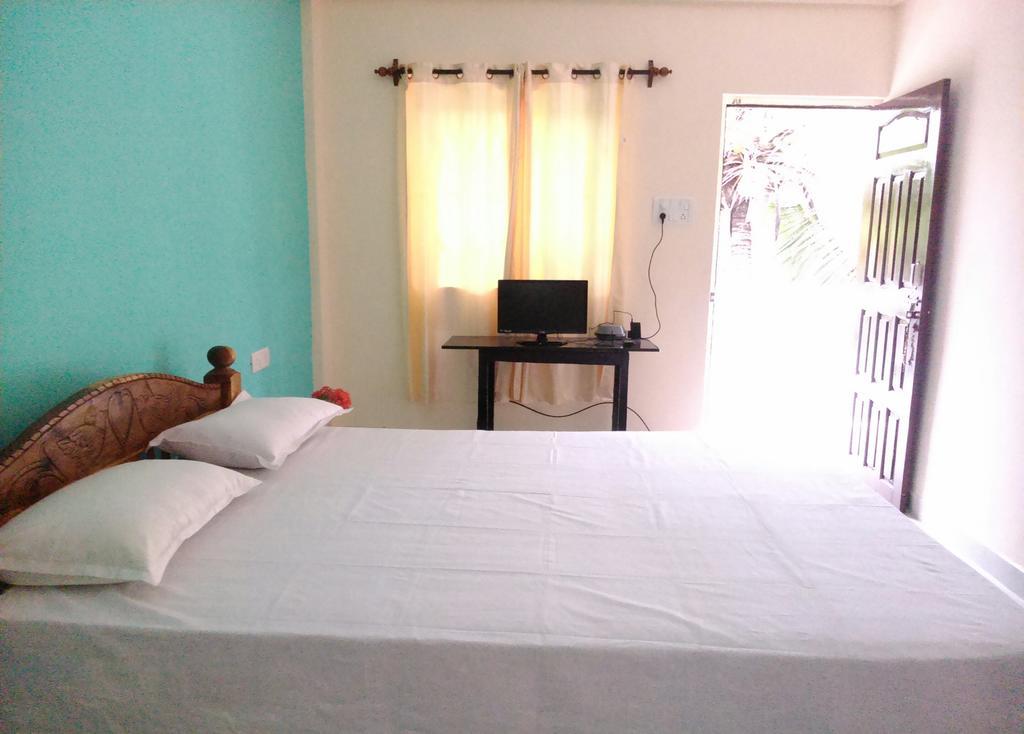 La Blanche Guest House Calangute Phòng bức ảnh