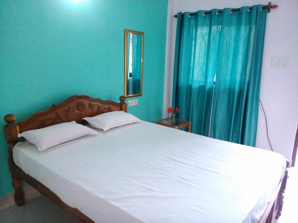 La Blanche Guest House Calangute Phòng bức ảnh